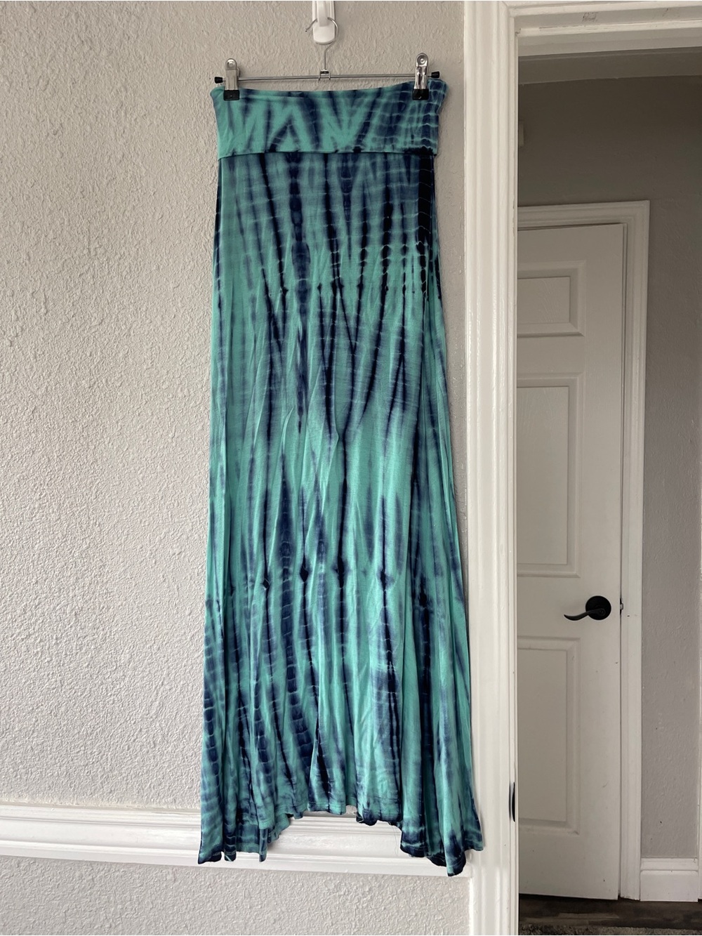 Jesse & J Tie Dye Maxi Skirt Medium • Turquoise & Navy • Foldover Waist
